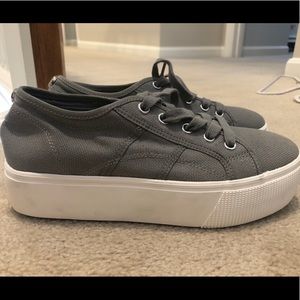 Steve Madden Emma gray